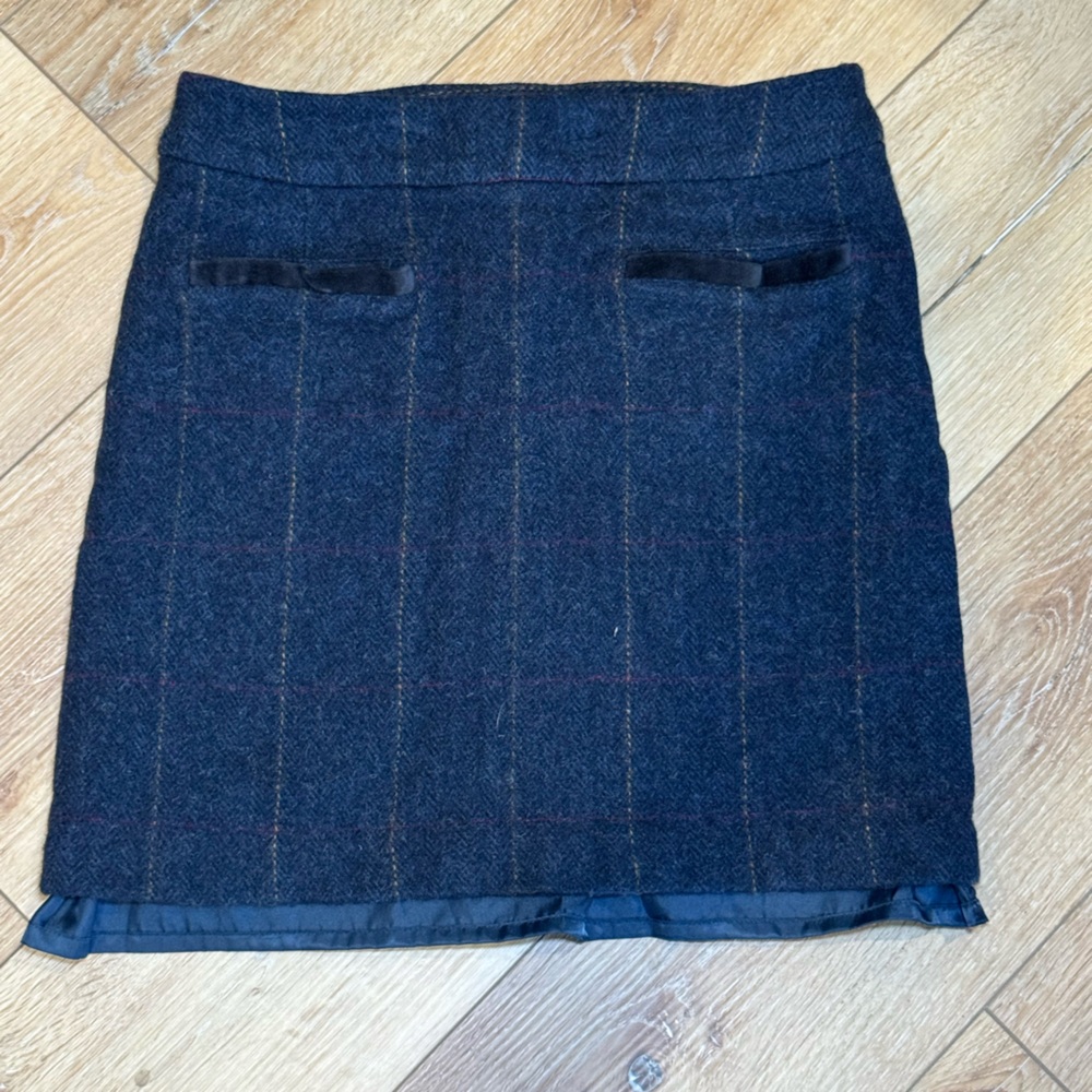Joules Navy Plaid Pencil Skirt 100% wool